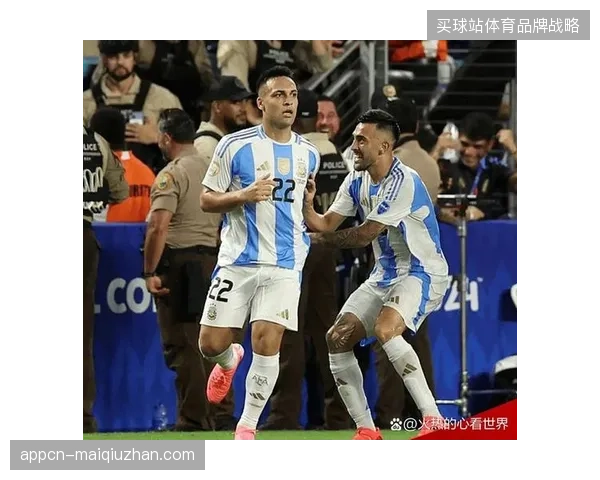 梅西迎来最后一届世界杯，阿根廷的进攻体系将更依赖劳塔罗·马丁内斯在禁区内的终结效率